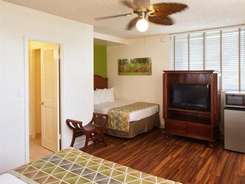 Hotel Pacific Marina Airport Honolulu