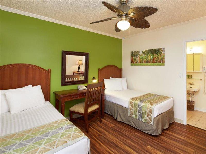 Pacific Marina Airport Hotel
