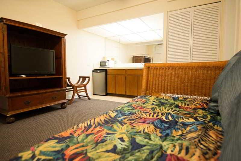 Pacific Marina Airport Hotel 2*
