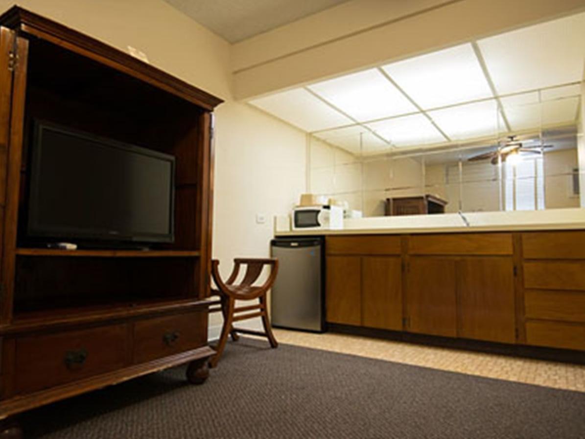 Pacific Marina Airport Hotel 2*